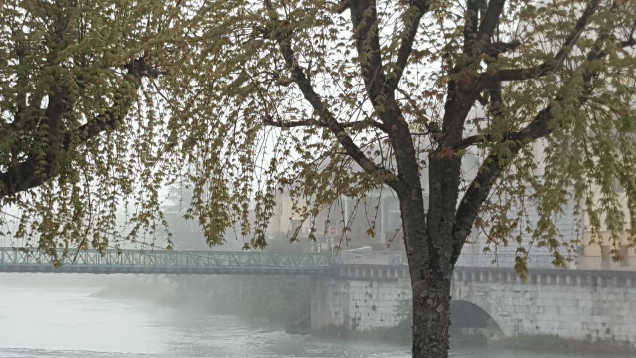 Hotel Du Rhone Seyssel Luaran gambar